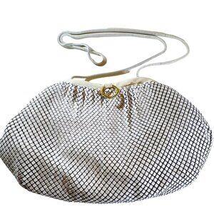 Vintage La Regale LTD Metal Mesh shoulder evening bag in white.
